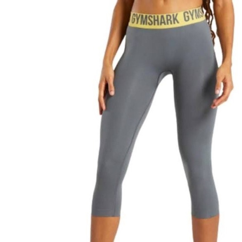 Gymshark capri legging size xs